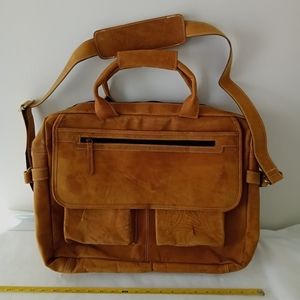 LEATHER 🆕 MESSENGER BAG 18"X13"